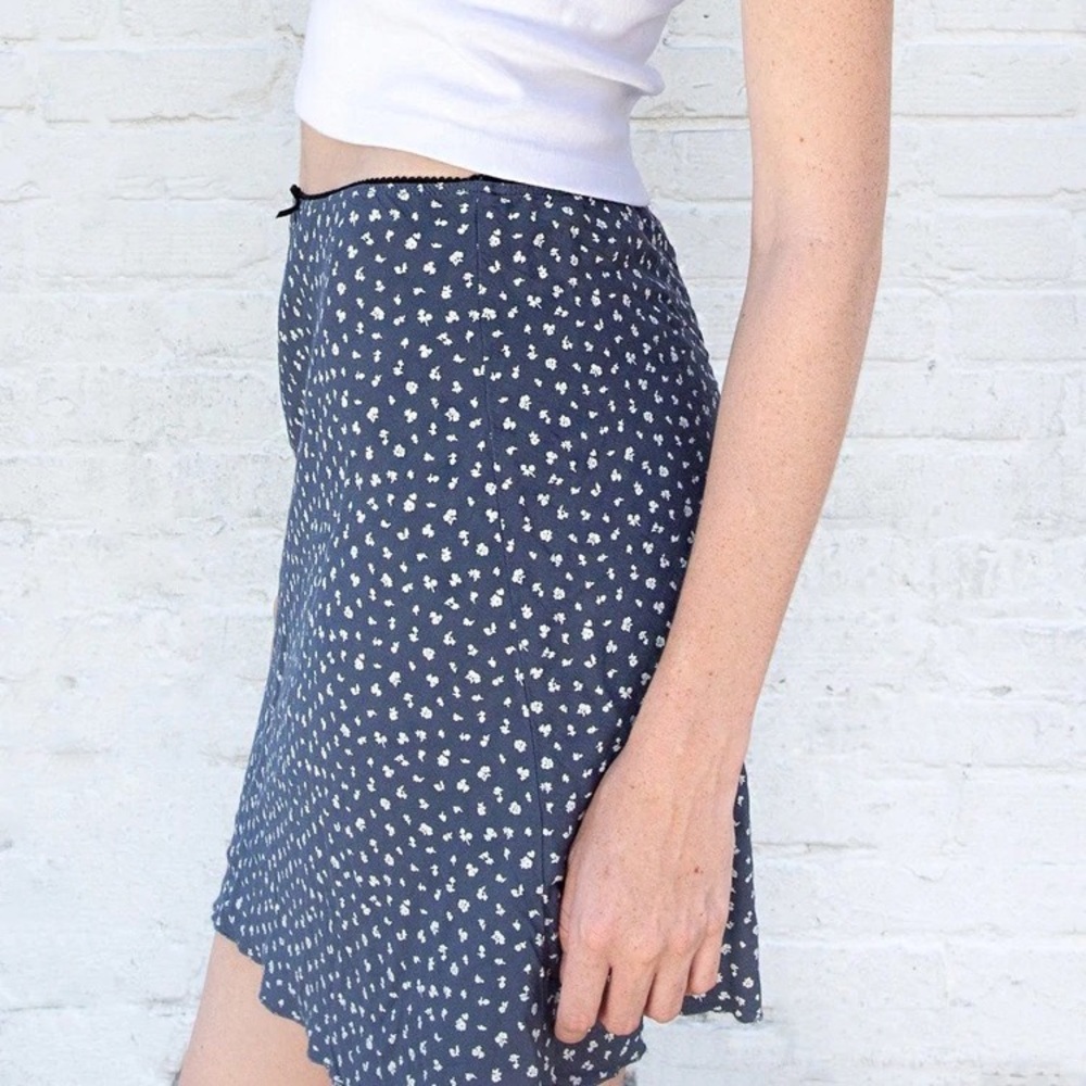 Brandy Melville Sephira Floral Skirt